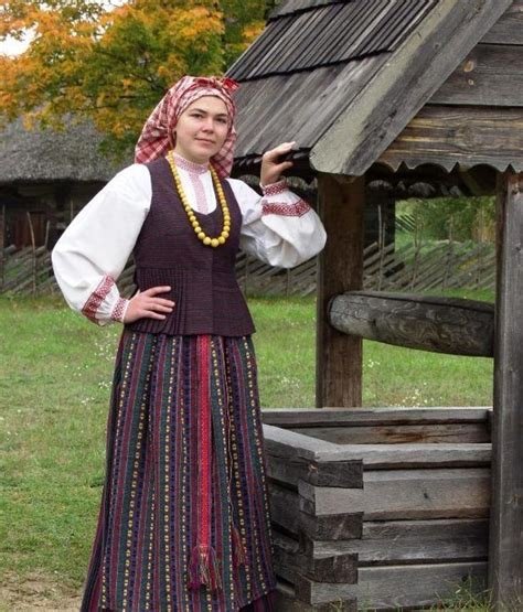 Lithuanian folk dress from Samogitia in Northern Lithuania. | Folk ...