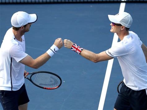 Andy Murray reunites with brother Jamie for doubles win | Philstar.com