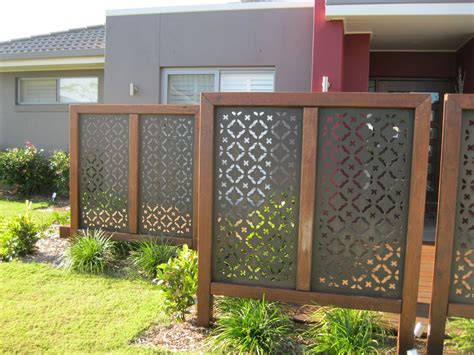 Outdoor Screens Sunshine Coast | Living Style Landscapes | Backyard privacy screen, Garden ...