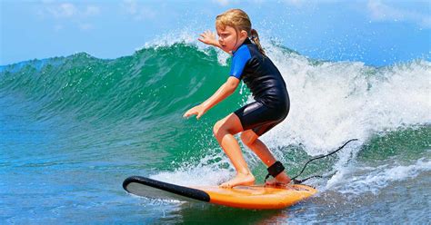 15 Best Surfboards for Beginners (2022 Reviews) | WindSurfingMag