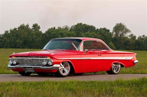 Wild 1961 Chevy Bubbletop Impala Full Custom