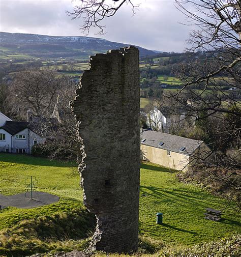 Photos of Crickhowell (Crug Hywel/Crucywel), Powys, Mid Wales, UK - street views, architecture ...