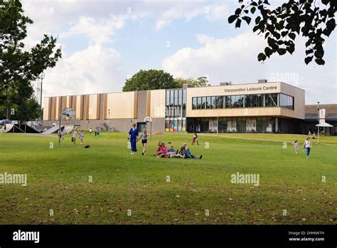 Harpenden leisure centre hi-res stock photography and images - Alamy