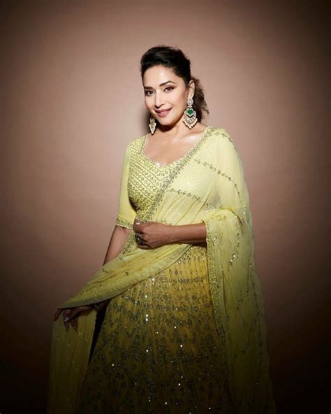 Madhuri Dixit dresses up in a yellow lehenga for "Dance Deewane!"