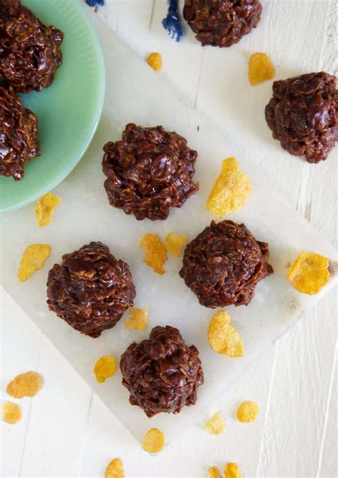 Chocolate Cornflake Candy | Recipe | Candy recipes homemade, Easy baking recipes, Homemade chocolate