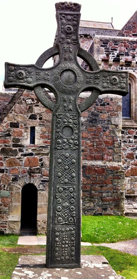 Isle of Iona | Isle of iona, Iona, Ancient kings