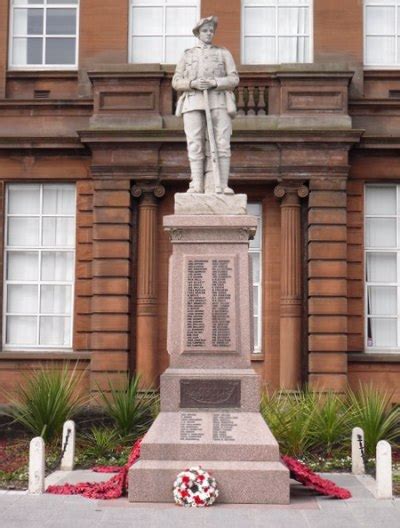 War Memorial Bellshill and Mossend - Bellshill - TracesOfWar.com