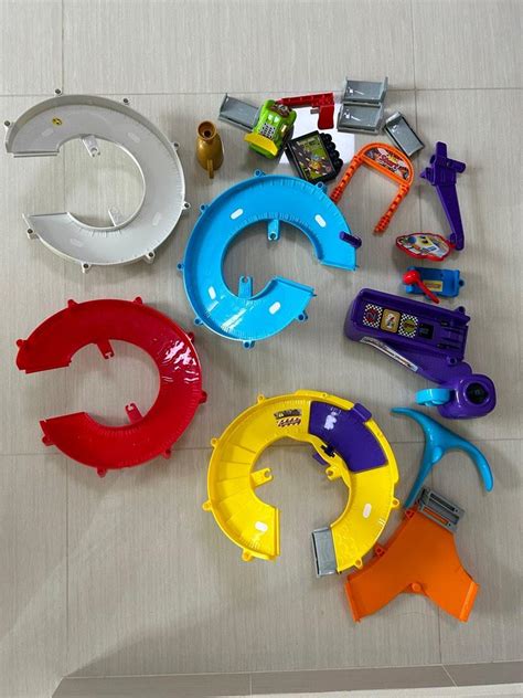 VTech Go! Go! Smart Wheels Ultimate Corkscrew Tower, Hobbies & Toys, Toys & Games on Carousell