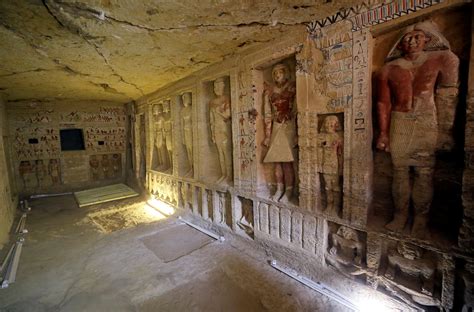 Tour to Saqqara-Memphis and Dahshur Full Day | EGYPT KEY TOURS