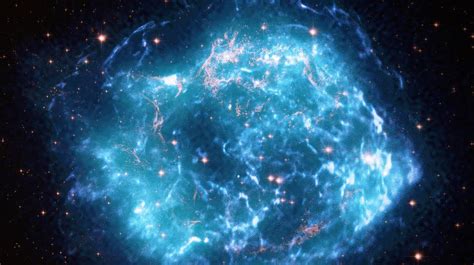 Red-Supergiant Supernova Images Reveal Secrets of the Early Universe - Nspirement