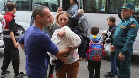 Ethnic Armenians flee enclave as Azerbaijan asserts control