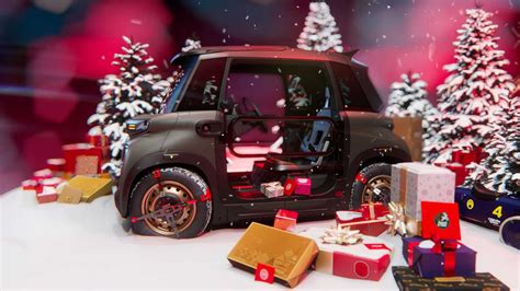 Citroen Teases Limited-Edition My Ami Buggy With Cute Holiday Photos