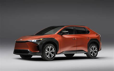 2023 Toyota bZ4X Makes North American Debut, New Details Emerge - The ...