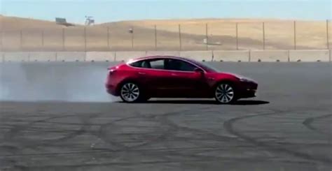 Tesla shares video of drifting Model 3 Performance during skidpad testing