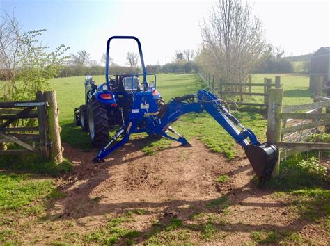 NEW FULL SPEC LANDLEGEND 30HP COMPACT TRACTOR WITH 4in1 LOADER & BACKHOE £15745 | eBay