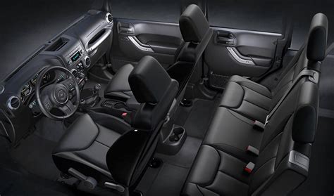 2016 Jeep Wrangler Unlimited - Interior Comfort