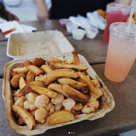 NC Seafood Restaurant | Raleigh Farmer's Market