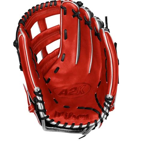 What Pros Wear Mookie Betts' Wilson A2K 1799 Glove What Pros Wear