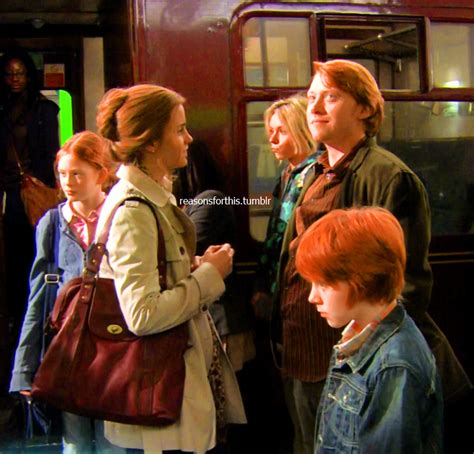 Deathly Hallows Part 2 [Behind the Scenes] - Harry Potter Photo ...