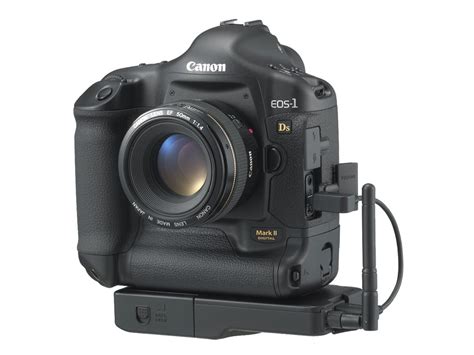 Canon EOS-1Ds Mark II Review: Digital Photography Review