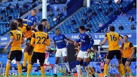 Everton 1-0 Wolverhampton Wanderers: Richarlison header keeps alive ...