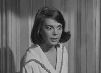 gifthesilverscreen: “ Love with the Proper Stranger (1963) Natalie Wood ” Robert Redford, Steve ...