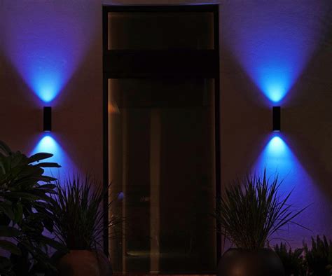 CES 2020: Philips Hue Line Gaining New Outdoor Lights and HDMI Sync Box ...