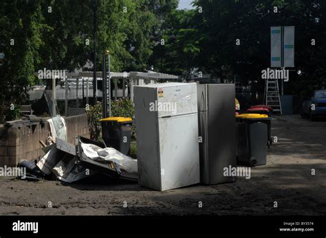 Brisbane flood damage 2011, Queensland, Australia Stock Photo - Alamy