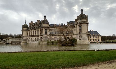 Chantilly Castle is a perfect day trip from Paris. Learn about how to get there and what to do ...