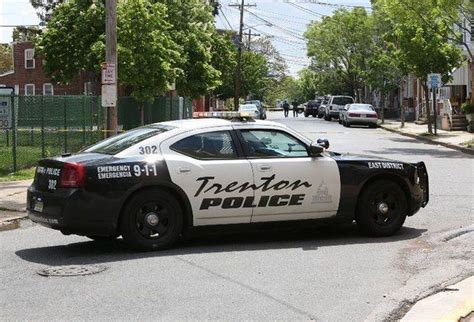 Trenton police recover 3 handguns during 2 arrests - nj.com