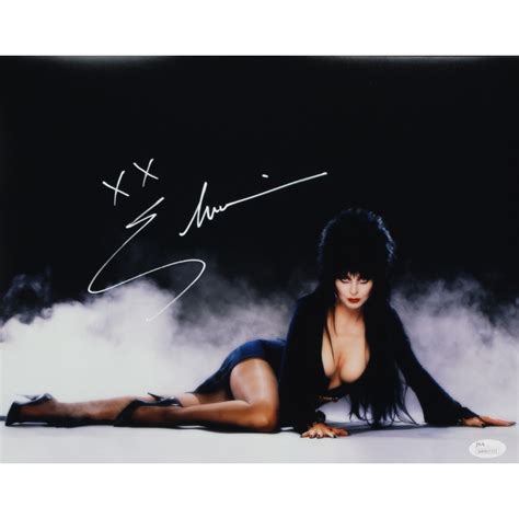 Elvira Signed "Elvira's Halloween Special" 11x14 Photo Inscribed "XX ...