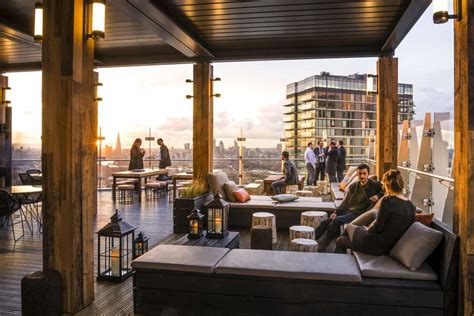 Hotels in Canary Wharf: 5 Best Places Worth Your Stay in 2025 - Candace Abroad