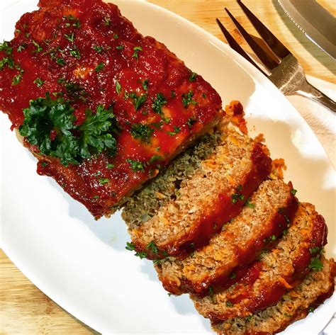 Meatloaf with Chilli Sauce | RecipeLion.com