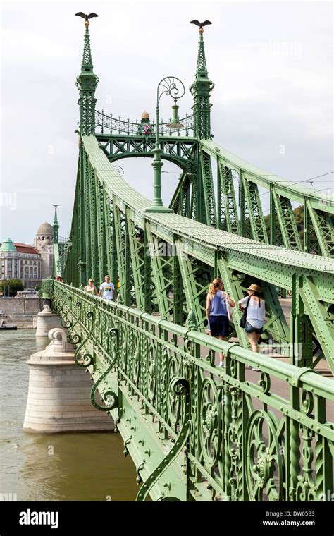 Liberty Bridge, Budapest, Hungary Stock Photo - Alamy