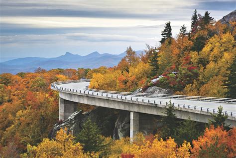 A Blue Ridge Parkway Adventure in 10 Amazing Views - Blue Ridge ...