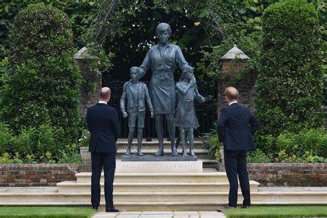 Prinzessinnengarten: London hat eine neue Statue von Lady Diana