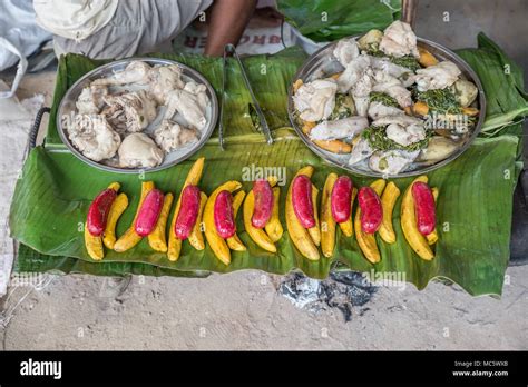 Traditional Papua New Guinea Food - hand-madebykasia