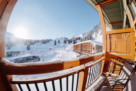 Sunshine Mountain Lodge and Hotel Review