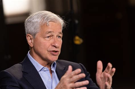 Why Jamie Dimon is quietly clamping down on remote work at JPMorgan ...