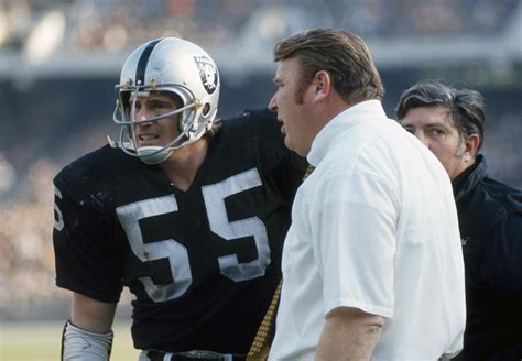 Ranking the 10 best linebackers in Raiders history