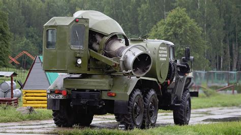 VIDEO: What is TMS 65U Soviet-era jet engine powered special vehicle deployed by Russia to ...