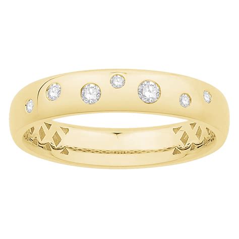 Ring with 0.12 Carat TW of Diamonds in 10ct Yellow Gold