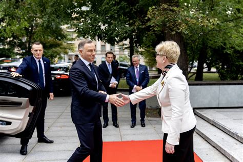 Ingrida Šimonytė on Twitter: "🇵🇱 President's @AndrzejDuda visit on a ...