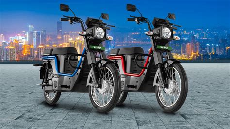 Kinetic E-Luna: Retro Moped Revived With All-Electric Powertrain