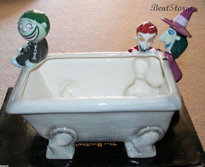 NEW NIGHTMARE BEFORE CHRISTMAS LOCK SHOCK BARREL Bathtub Halloween CANDY DISH New Nightmare ...