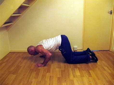 Start Bodyweight Training: Push up progression