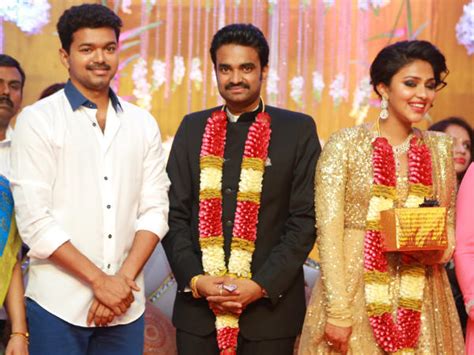 AMALA PAUL-VIJAY'S MARRIAGE (WEDDING) RECEPTION PHOTOS - Filmibeat