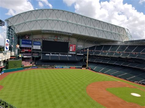 Traveling Baseball Babes: Minute Maid Park Tour