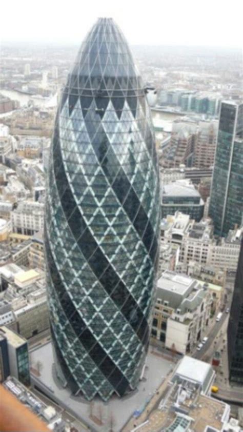 Interesting Cylinder shaped Skyscraper! | Building, London landmarks ...