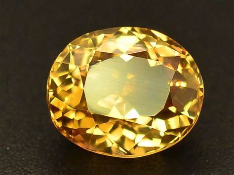 Top Quality 2.50 ct Brown Color Topaz Pakistan | Turquoise jewelry western, Topaz, Brown color